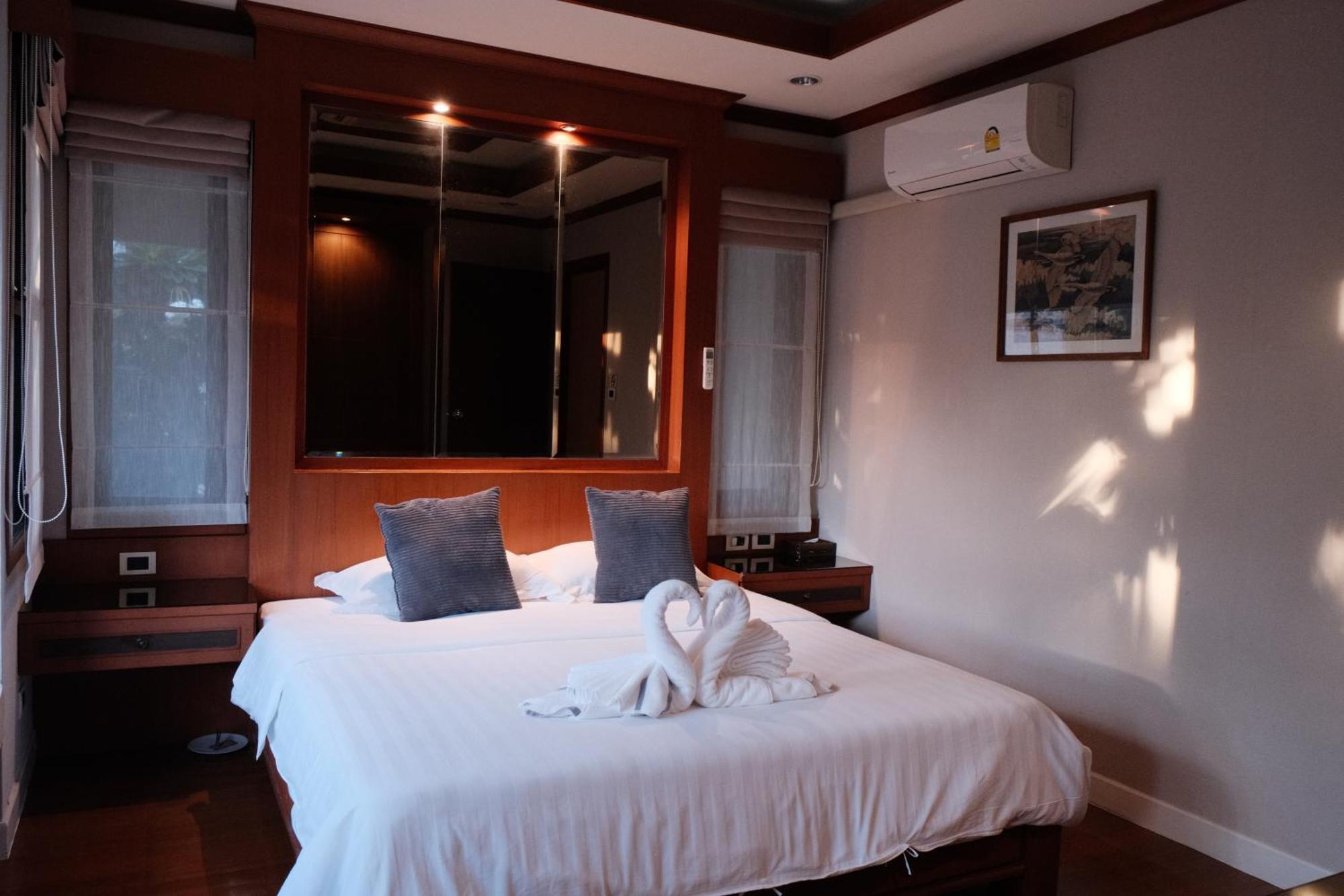Villa Hollywood Pool Center Pattaya
